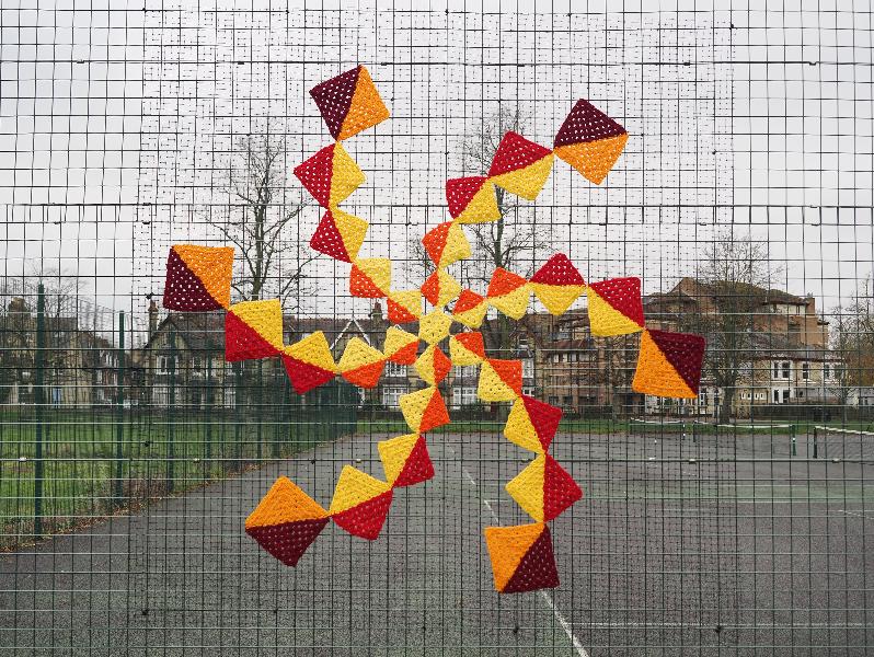 Cambridge, England: Jesus Green: yellow and red spiral