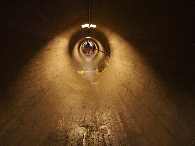 Hoover Dam, Nevada (NV) / Arizona (AZ): Hoover Dam Access Road: non-tourist tunnel