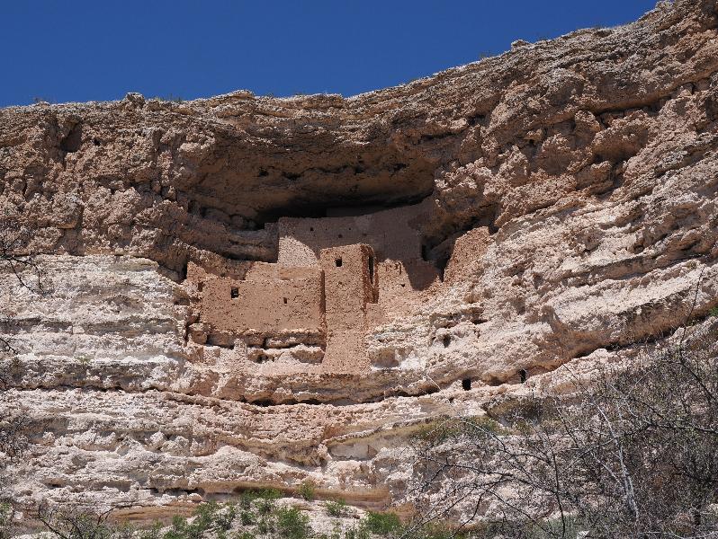 Camp Verde, Arizona (AZ): Montezuma Castle National Monument: dwellings in cliff (ca. 1100-1425, Sinagua people)