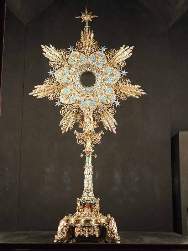 Paris, France: Notre-Dame Cathedral: Treasury, monstrance of Fourviere, called the Epiphany