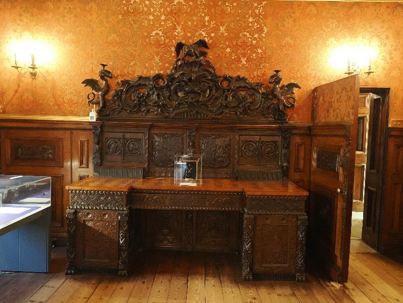 Oxburgh Estate, England: Oxburgh Hall, Dining Room: sideboard (17th-18th century)