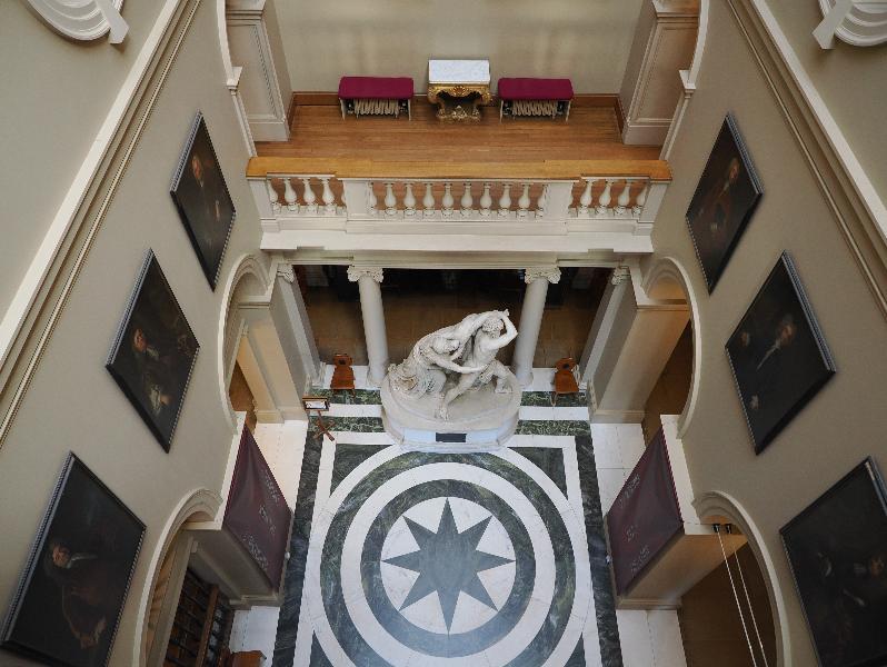 Ickworth, England: Ickworth House, Museum Landing: view down to Entrance Hall