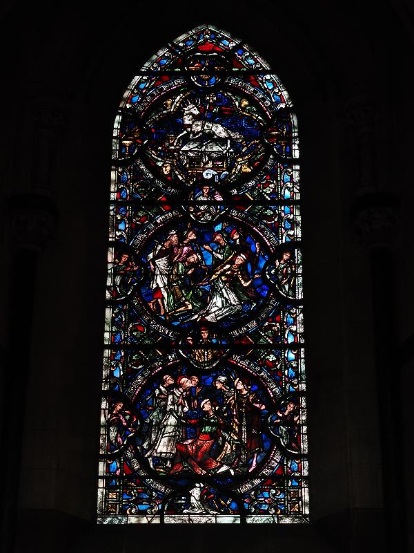 Norwich, England: Cathedral of St John the Baptist: medallion window