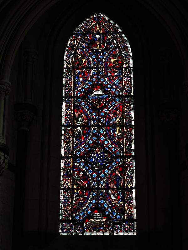 Norwich, England: Cathedral of St John the Baptist: medallion window