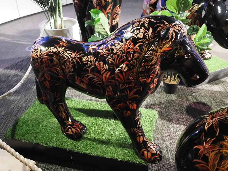 Norwich, England: The Forum: MINI Lion (Liobhan Alanna)