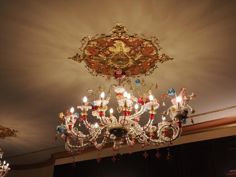 Stresa, Italy: Hotel Milan Speranza Au Lac: chandelier