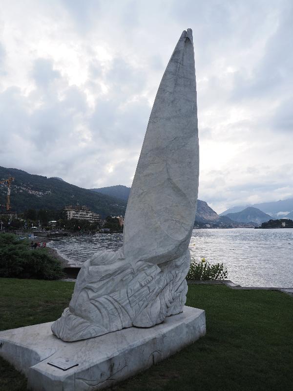 Stresa, Italy: public garden next to lake: La Vela (The Sail, 2007, Gino Corsanini)
