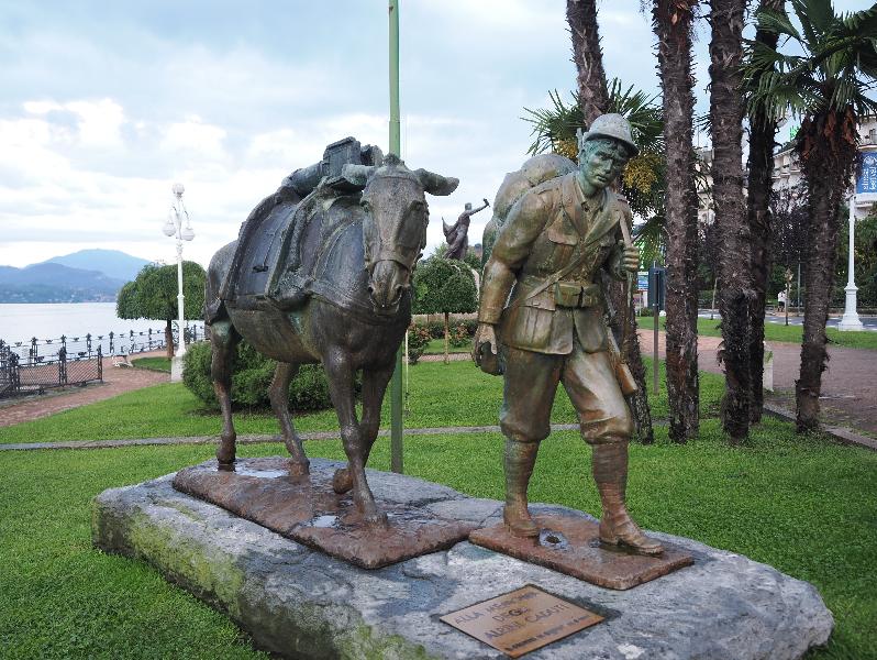 Stresa, Italy: Corso Umberto I: monument to the Fallen Alpini (1997)