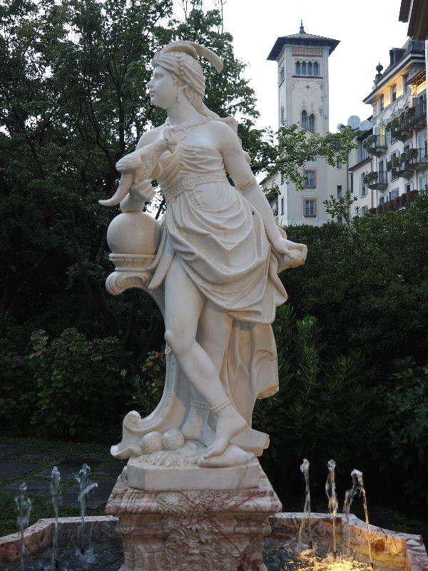 Stresa, Italy: Grand Hotel Des Iles Borromees: statue personifying Africa