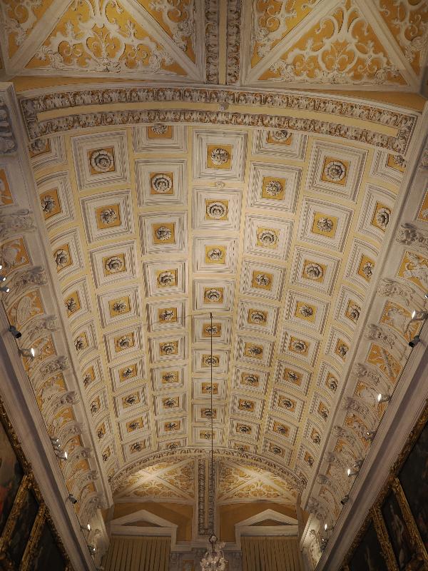 Isola Bella, Italy: Palazzo Borromeo, La Galleria Berthier (Berthier Gallery): ceiling