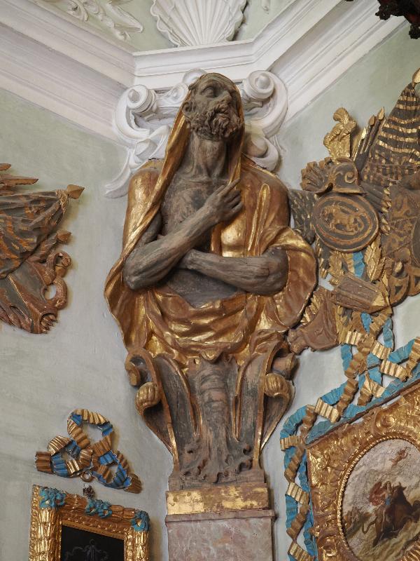 Isola Bella, Italy: Palazzo Borromeo, La Sala del Trono (The Throne Room): telamon