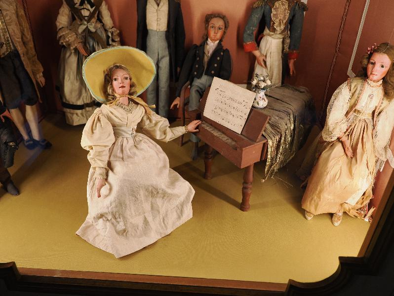Isola Bella, Italy: Palazzo Borromeo, La Scala e il Teatrino (The Staircase and the Theatre): theatre puppets