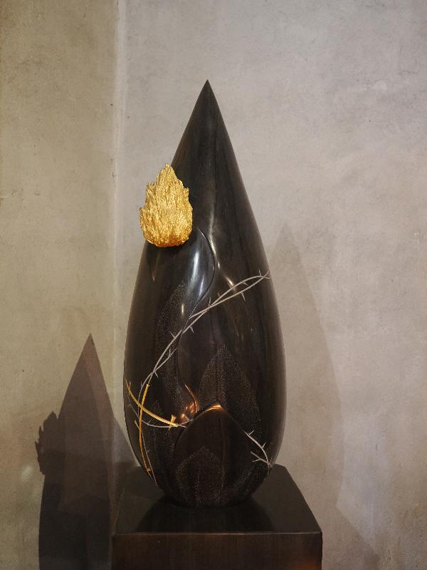 Bellagio, Italy: Basilica di San Giacomo: Ultima Stilla (Last Drop, memorial for Teresio Olivelli) (2018, Bruno Luzzani)