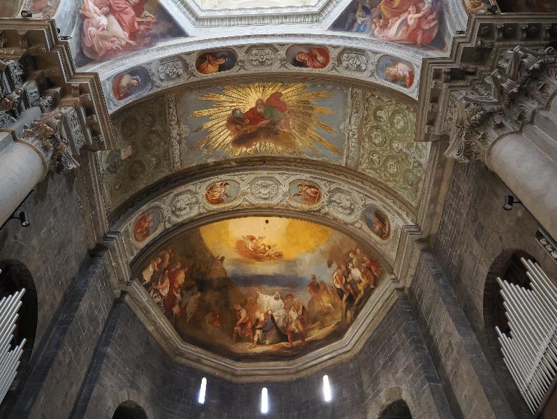 Como, Italy: Basilica di San Fedele: chancel ceiling
