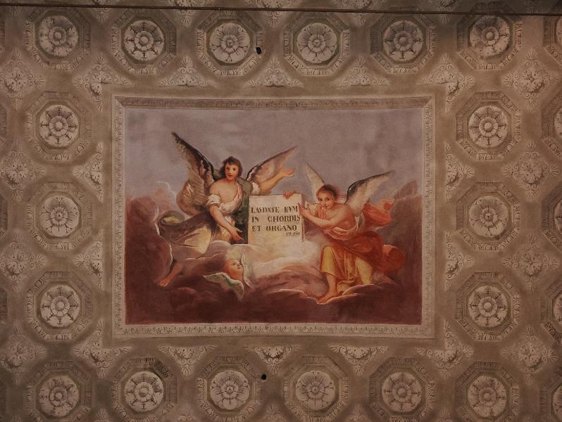 Como, Italy: Basilica di San Fedele: nave ceiling painting