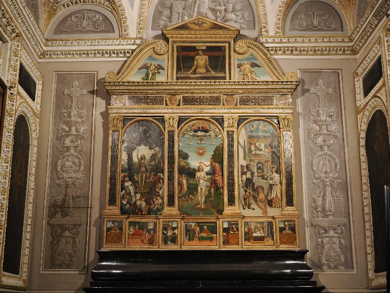 Bellano, Italy: Chiesa Prepositurale dei Santi Nazaro e Celso: John the Baptist chapel