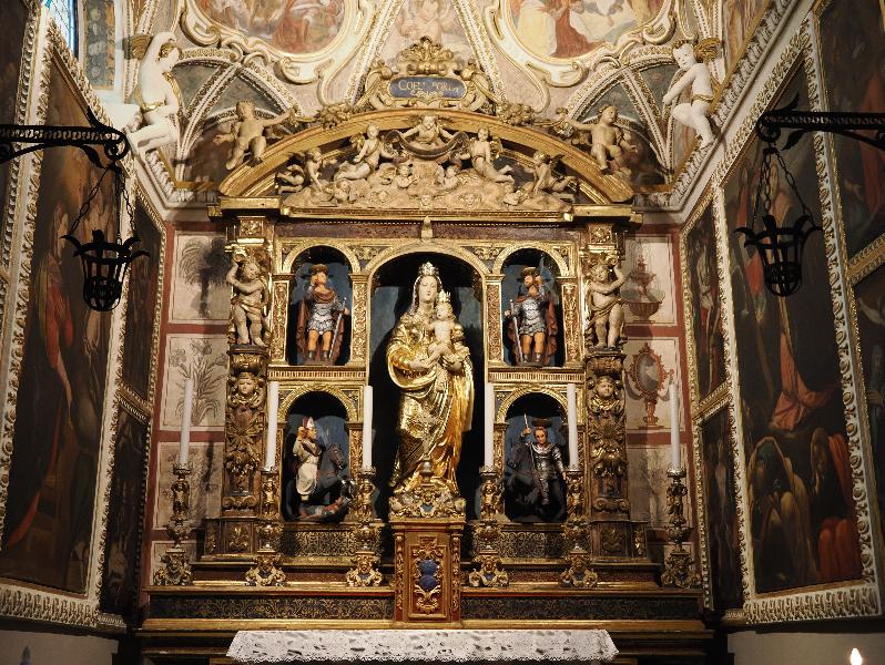 Bellano, Italy: Chiesa Prepositurale dei Santi Nazaro e Celso: Virgin of the Rosary chapel