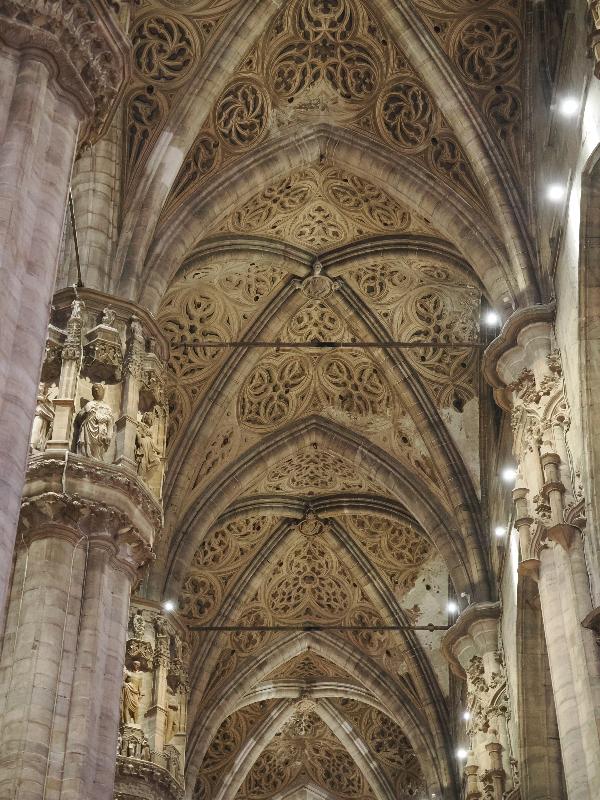 Milan, Italy: Duomo di Milano: ceiling