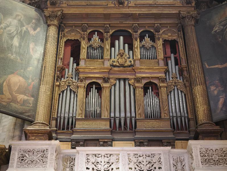 Milan, Italy: Duomo di Milano: organ