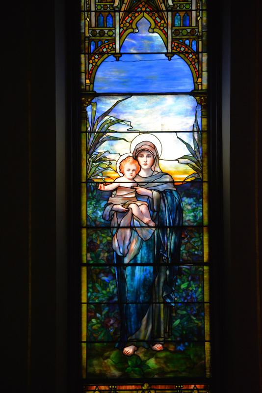 Hollister Memorial Window:  Madonna and Child
