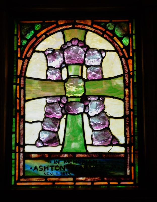 Harvey Memorial Window:  emblematic