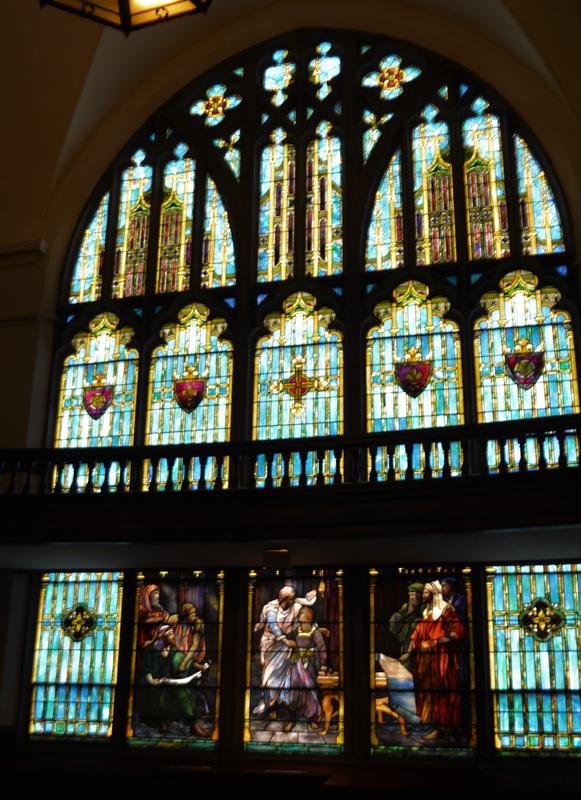 Reid Memorial Window:  Finding the Boy Christ in the Temple