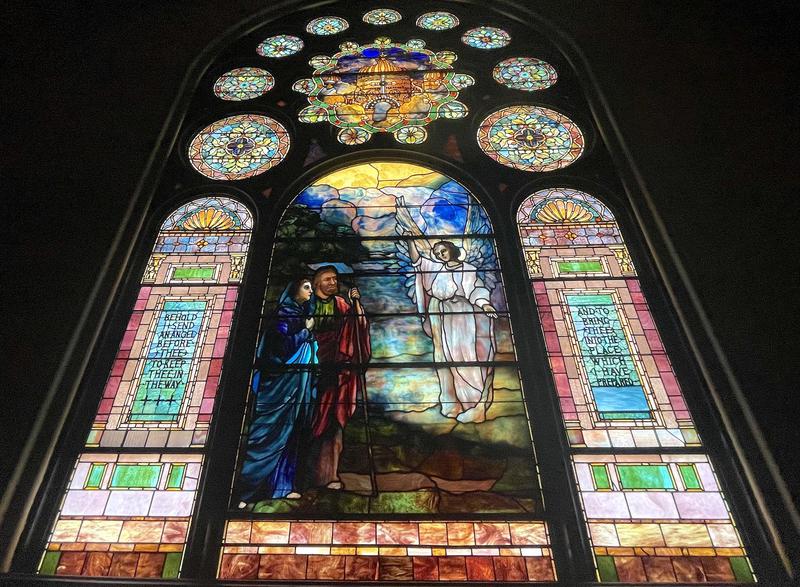 Roberts Memorial Window:  The Pilgrims