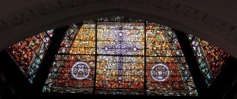 ornamental glass, dome light over pulpit