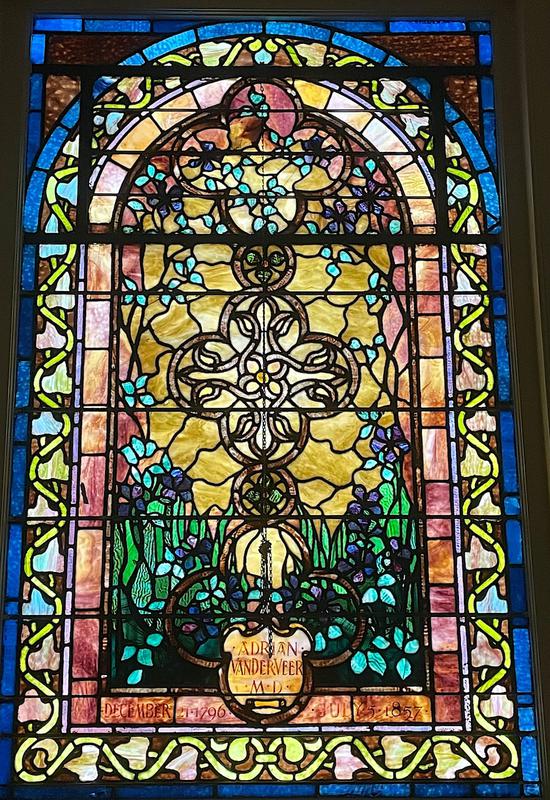 Vanderveer Memorial Window:  ornamental