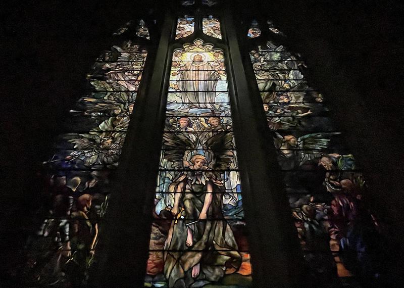 Groh Memorial Window:  Advent