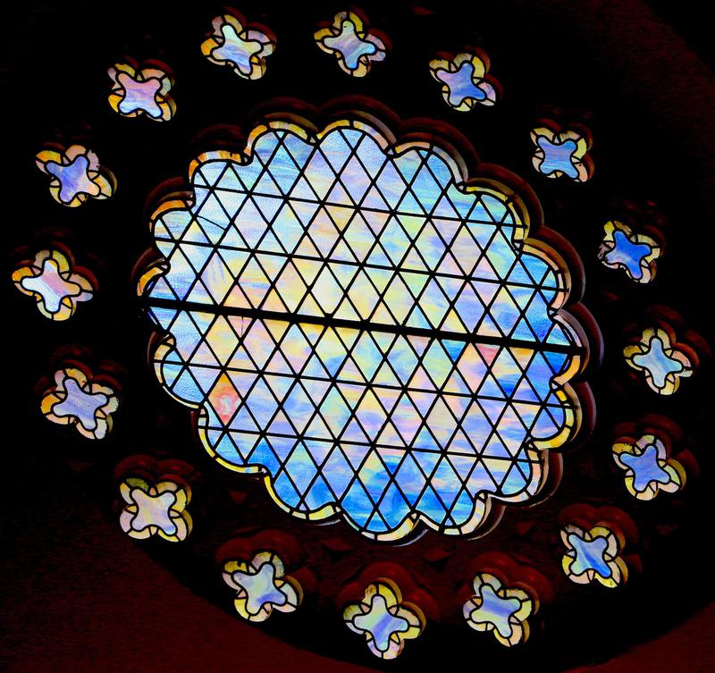 185 blue, green and amber windows