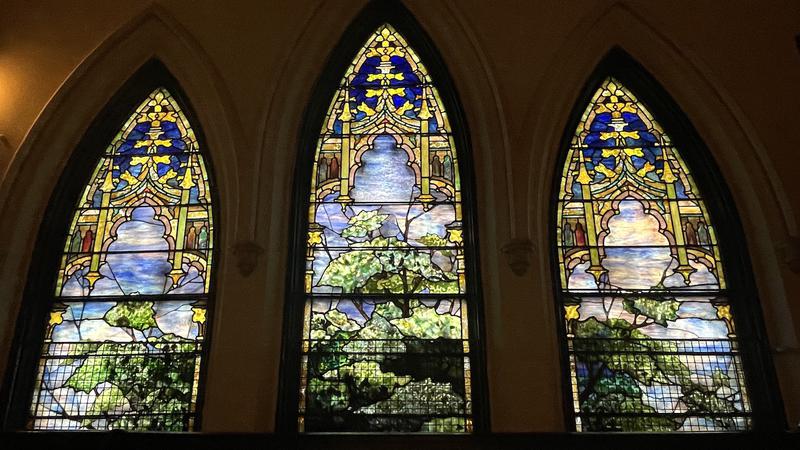 Crittenden Memorial Window:  Science and Literature