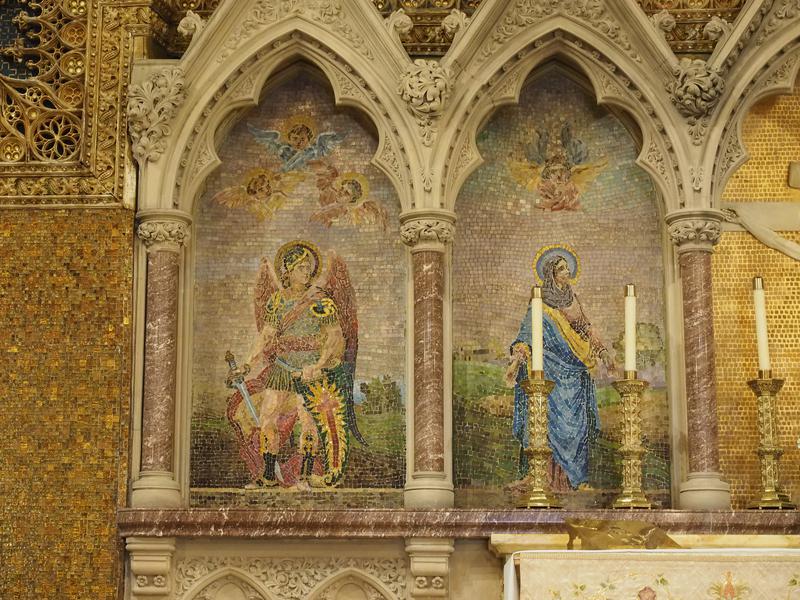 Tayloe Memorial Reredos:  mosaic reredos