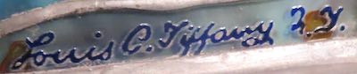 item signature has a photo