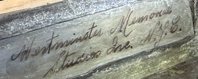 item signature has a photo